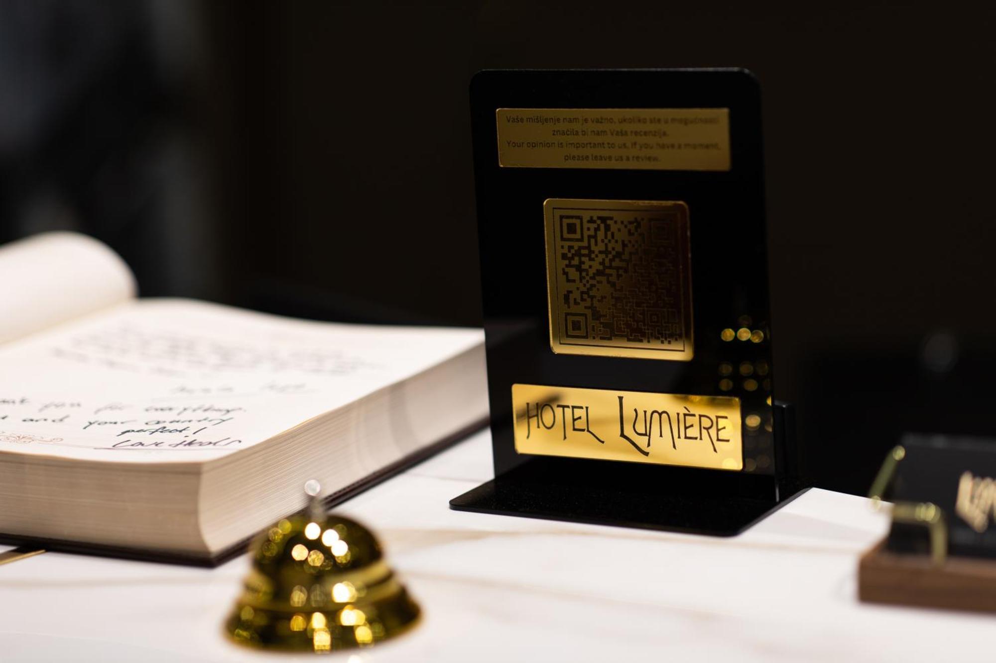 Lumiere Hotel Belgrado Esterno foto