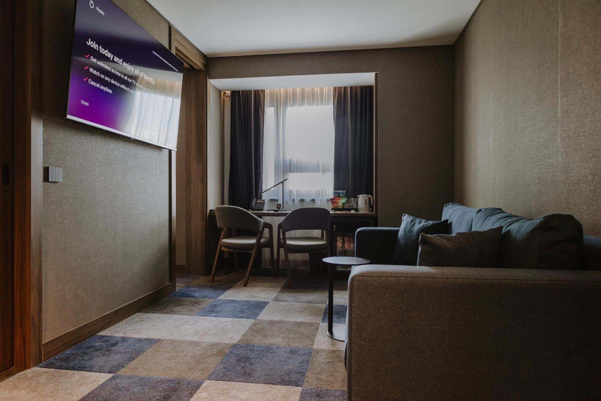 Lumiere Hotel Belgrado Esterno foto