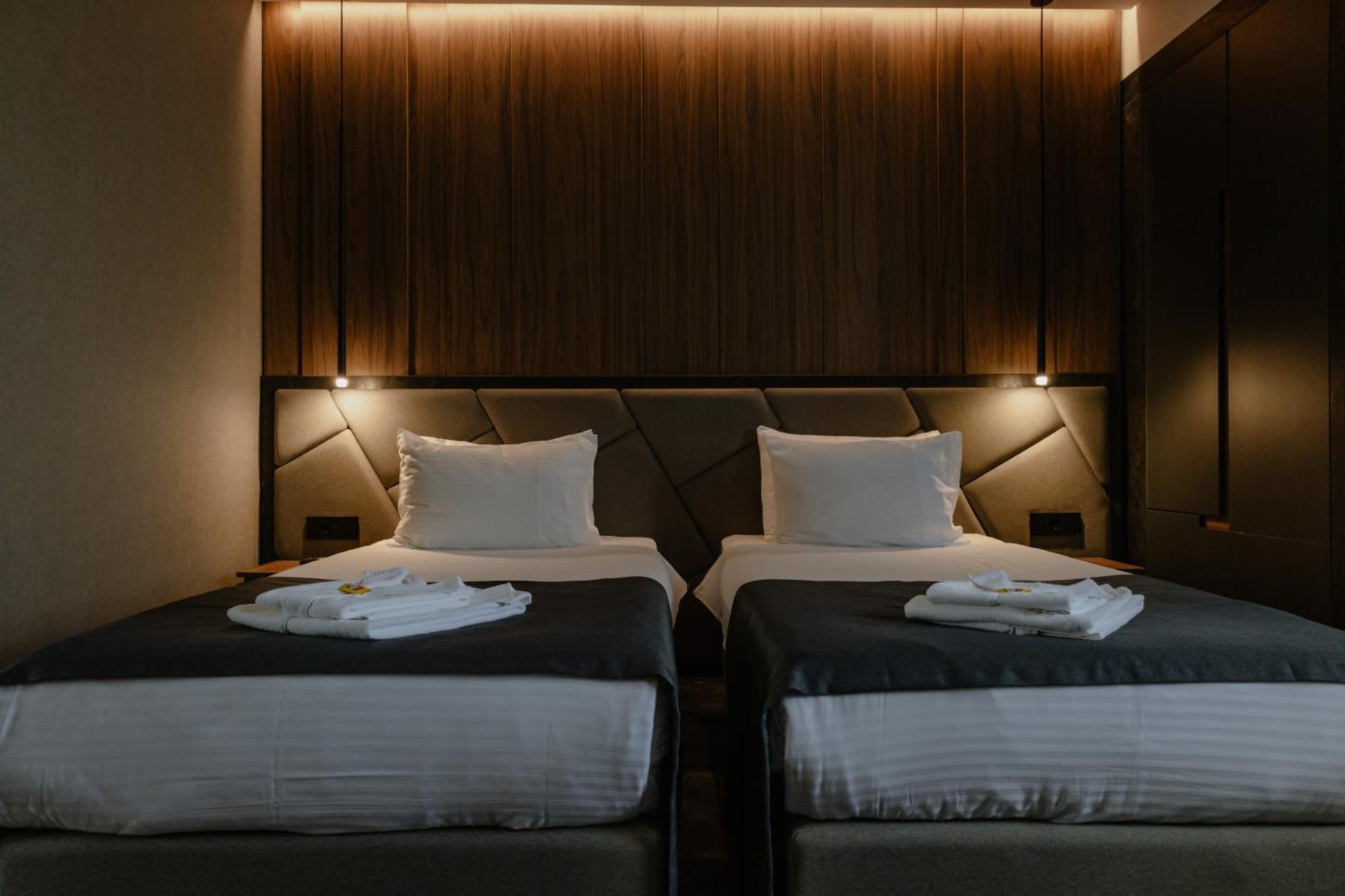 Lumiere Hotel Belgrado Esterno foto